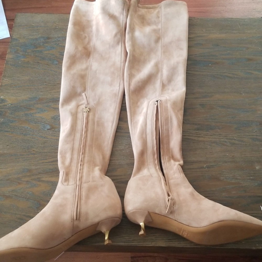 Valentino Garavani boots